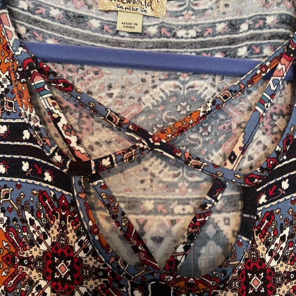 Bohemian Patterned Women's Top - Picture 3 of 5